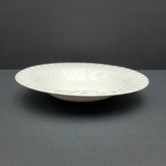 Johnson Brothers Regency Rim Soup Bowls White Swirl Shallow Rimmed Bowls - Picture 3 of 7